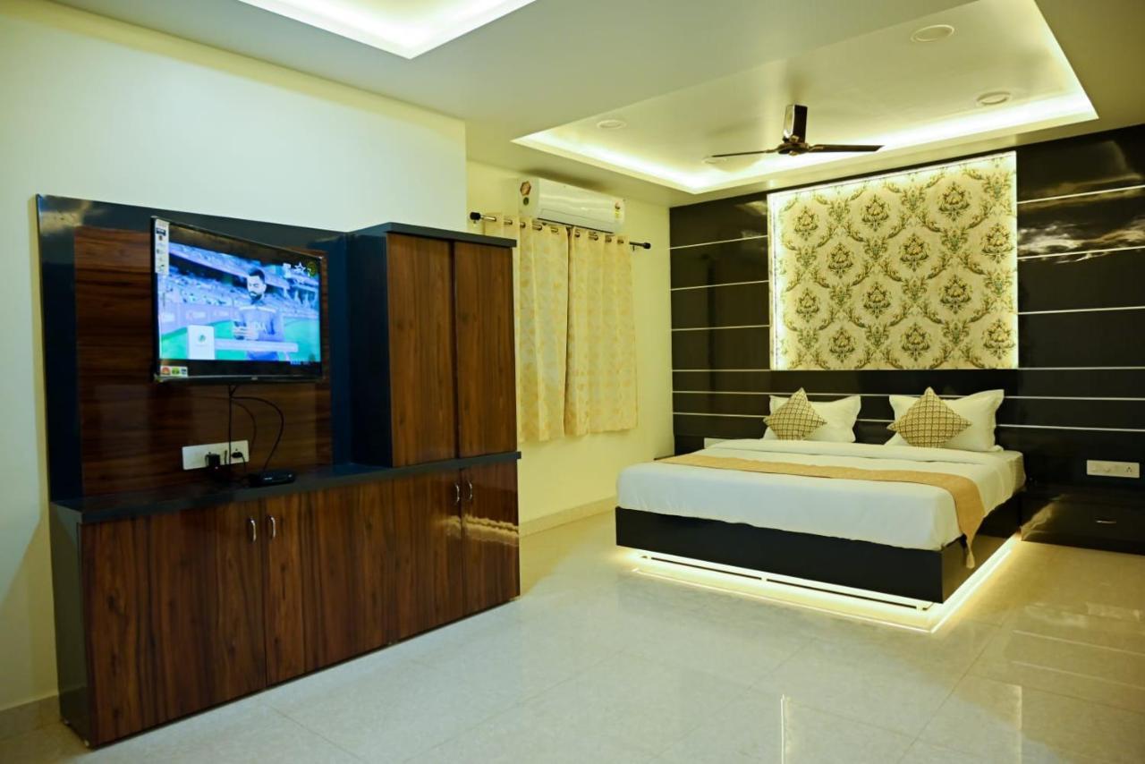 Hotel Golden Bliss Bhopal Extérieur photo