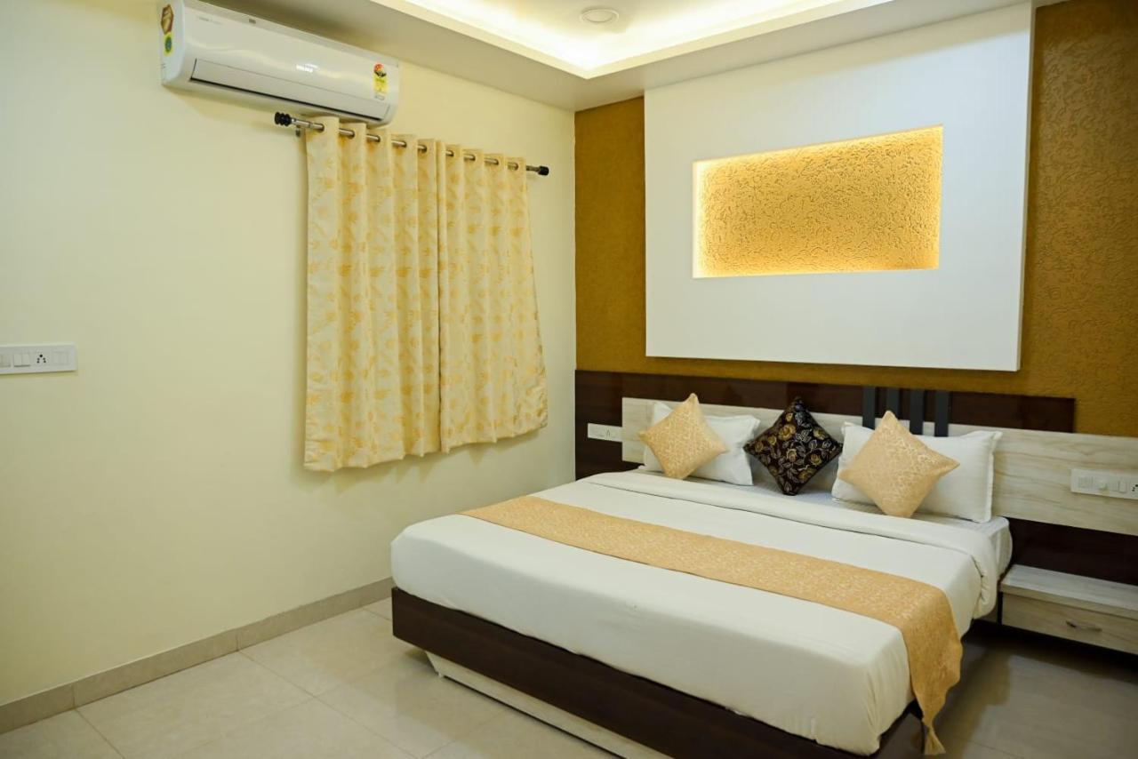 Hotel Golden Bliss Bhopal Extérieur photo