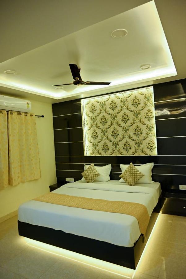 Hotel Golden Bliss Bhopal Extérieur photo