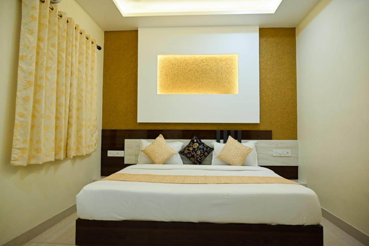 Hotel Golden Bliss Bhopal Extérieur photo
