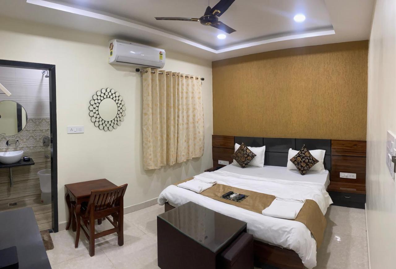Hotel Golden Bliss Bhopal Extérieur photo