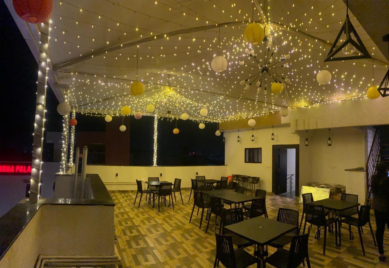Hotel Golden Bliss Bhopal Extérieur photo