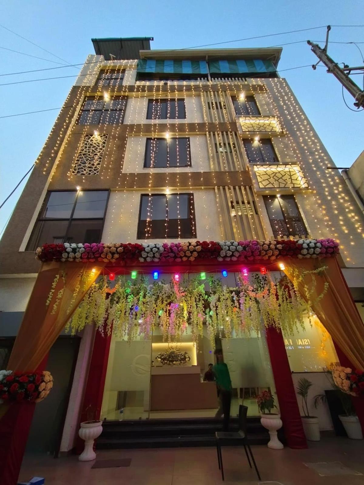 Hotel Golden Bliss Bhopal Extérieur photo